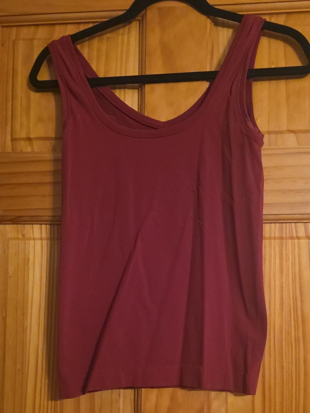 White House Black Market Scoop Neck Tank Top - Burgundy